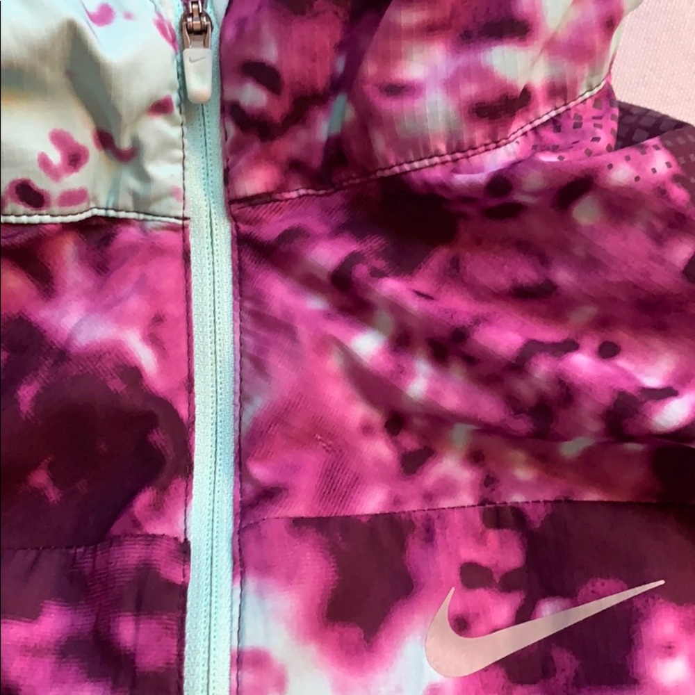 Nike jacket - Picture 3 of 8